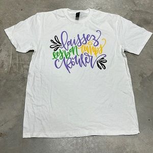 White tee with Mardi design / Size L / Gildan‎ brand / O-54